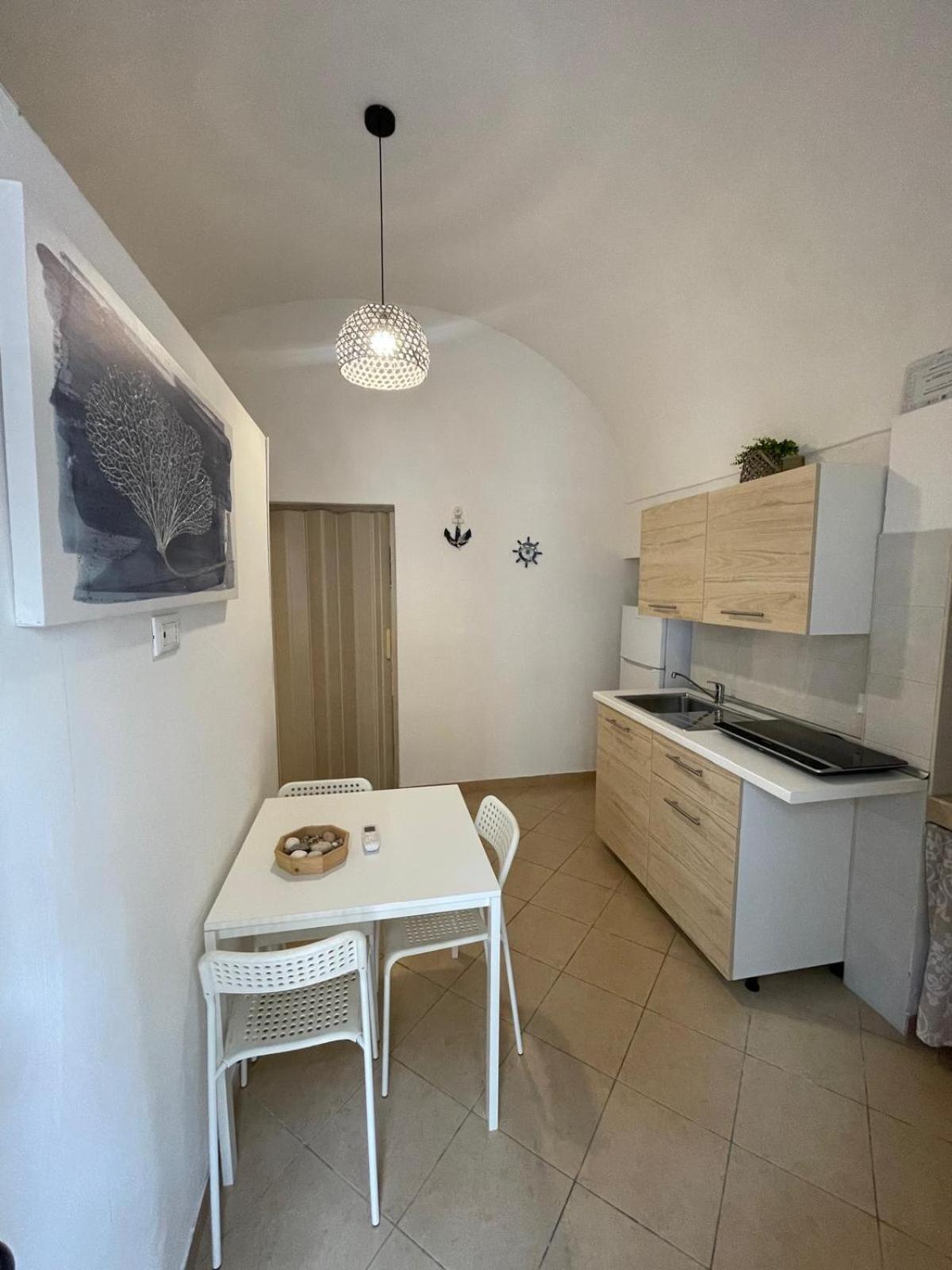 Dimora Cieli Di Dante 17 Apartment Полиняно а Маре Екстериор снимка